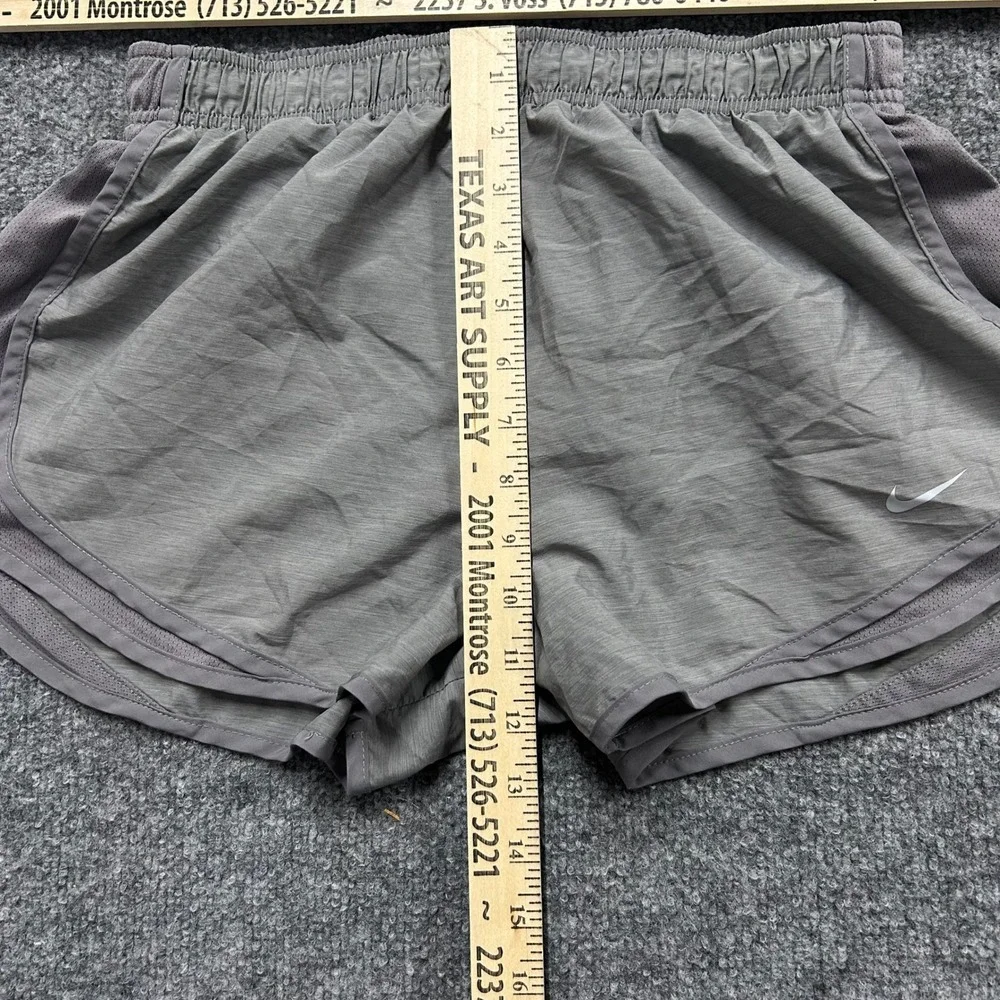 Nike Shorts Womens Size M Gray Dri-Fit Running Athletic Mesh Breathable Workout